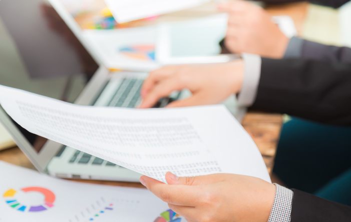 Análisis-y-elaboración-de-contratos